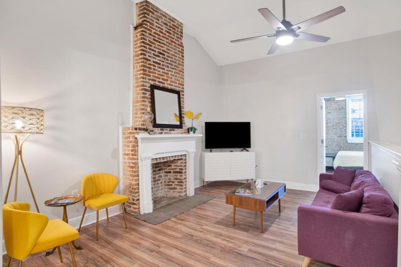Apartmán Stars On State In The Heart Of Downtown Historic District Mobile Exteriér fotografie